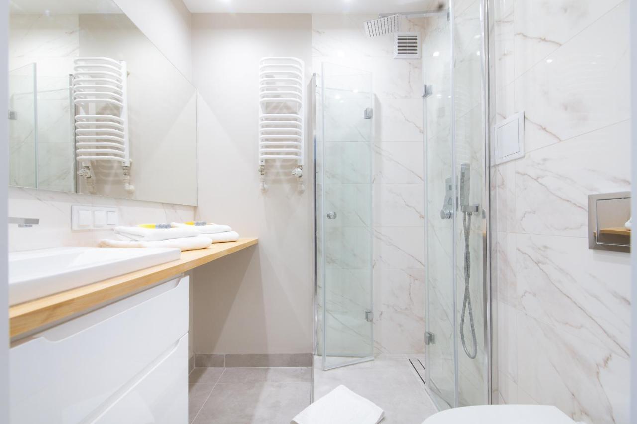 Beautiful 2 Rooms Flat With Balcony Warsaw Exterior photo
